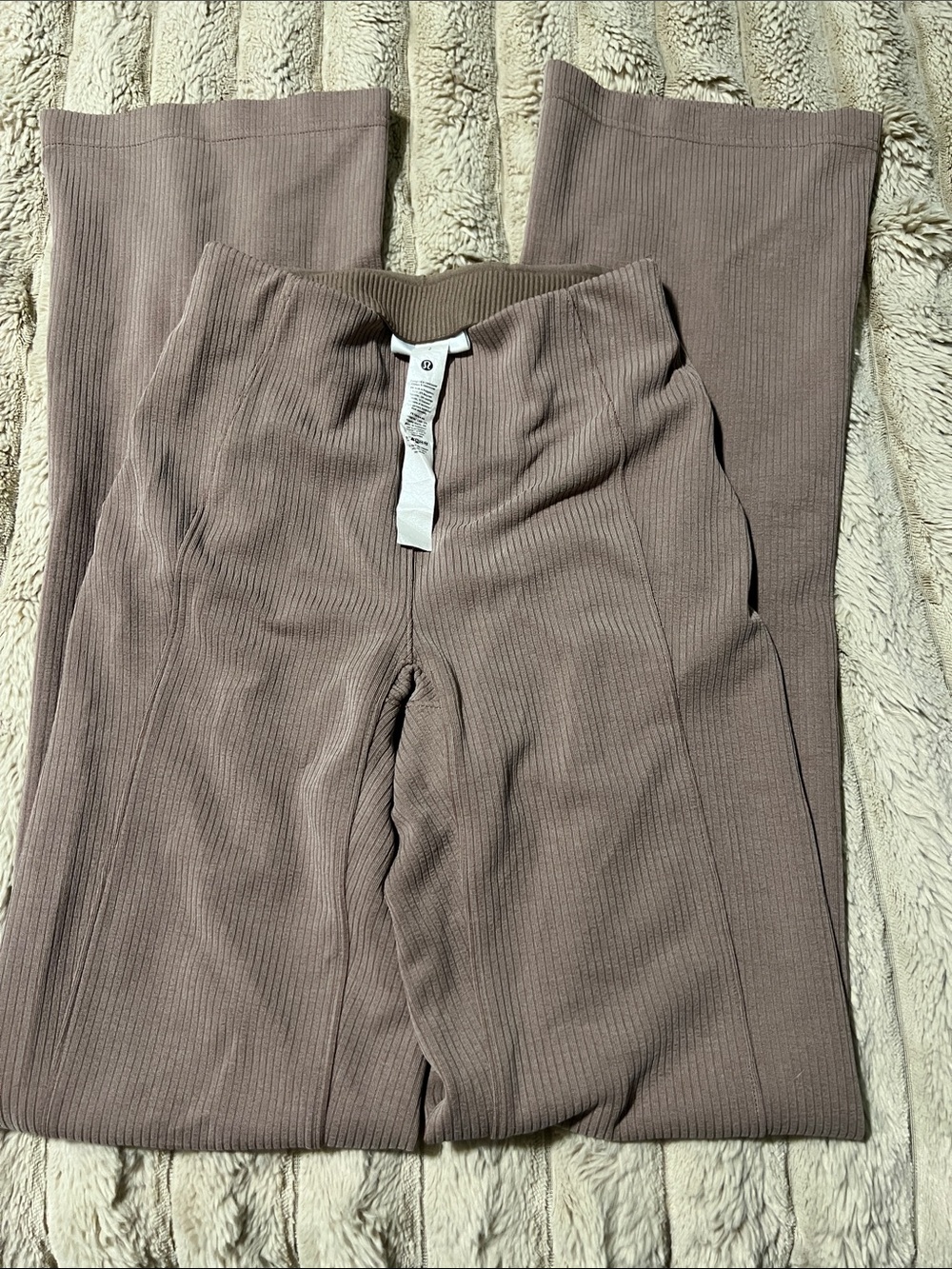 Ribbed Wide-Leg lululemon Women’s Pants in Taupe.